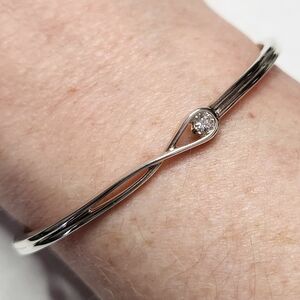 Pandora Infinite Sterling Silver Lab Grown Diamond Bangle 0.15 Carat Total Weigh